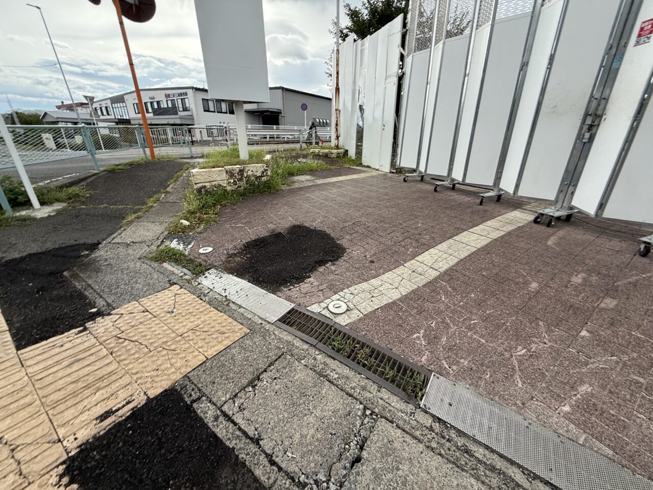 イオン伊勢原店跡地